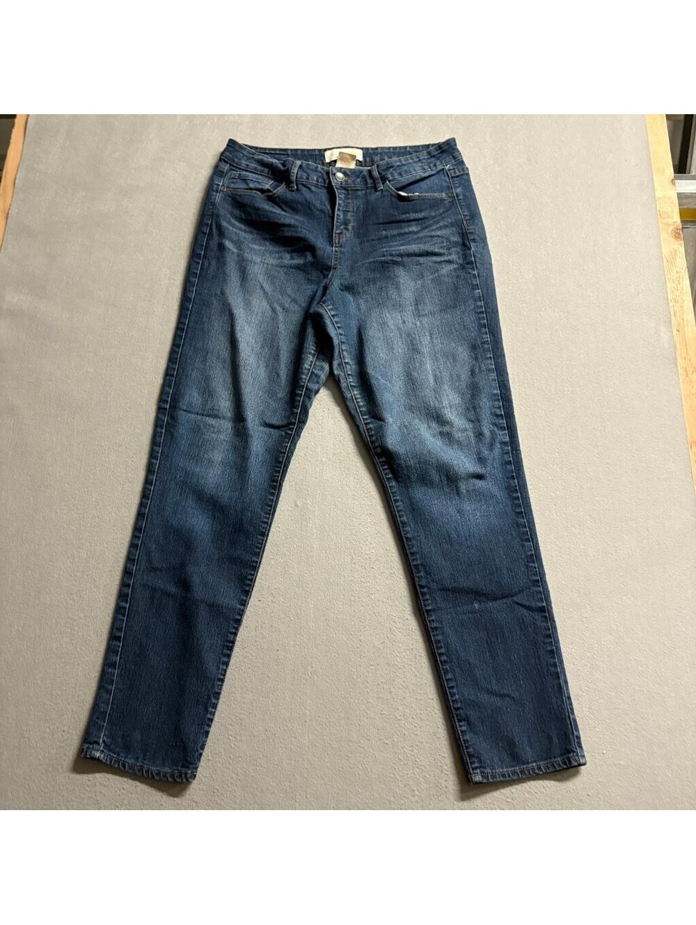 Cafe Denim Premium Jeans Womens Size 14 Blue Stretch Straight Leg Medium Wash